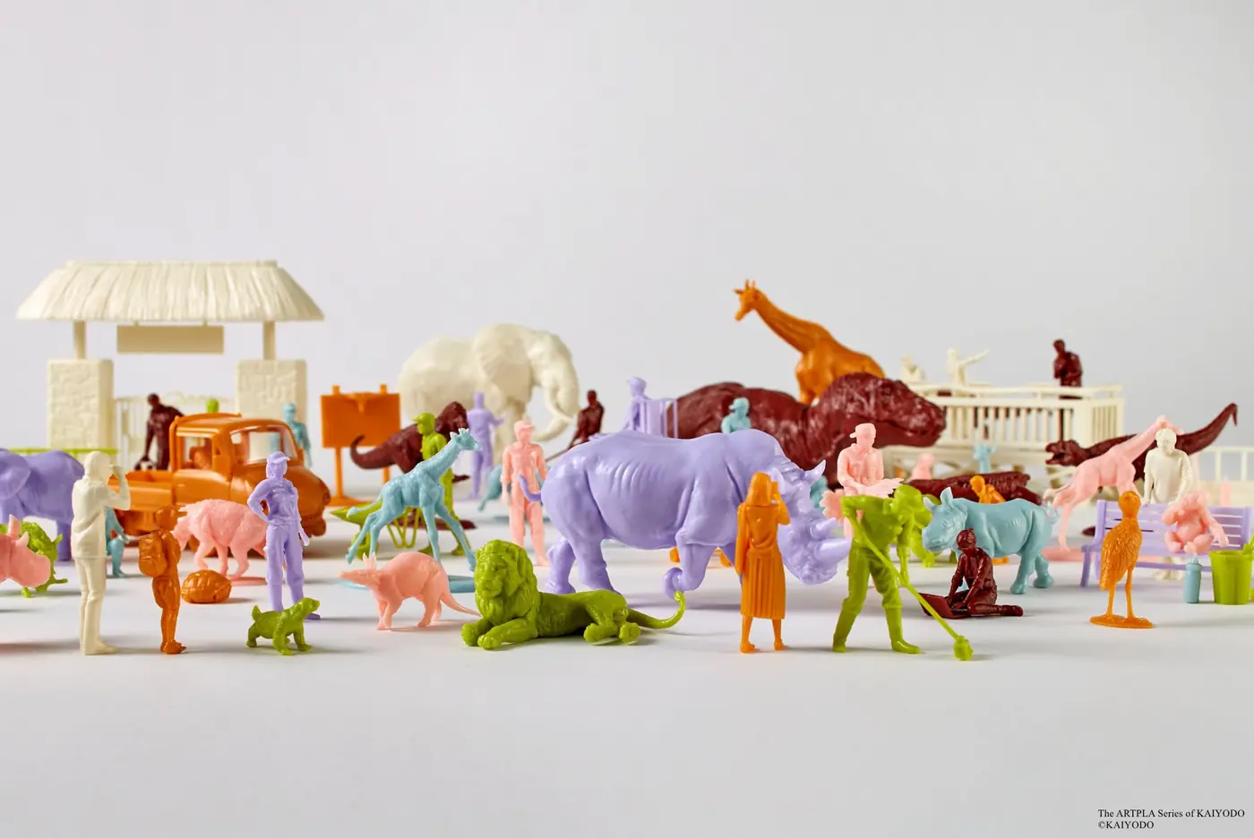Colorful ARTPLA Zoo Series miniatures arranged as a grouped collection